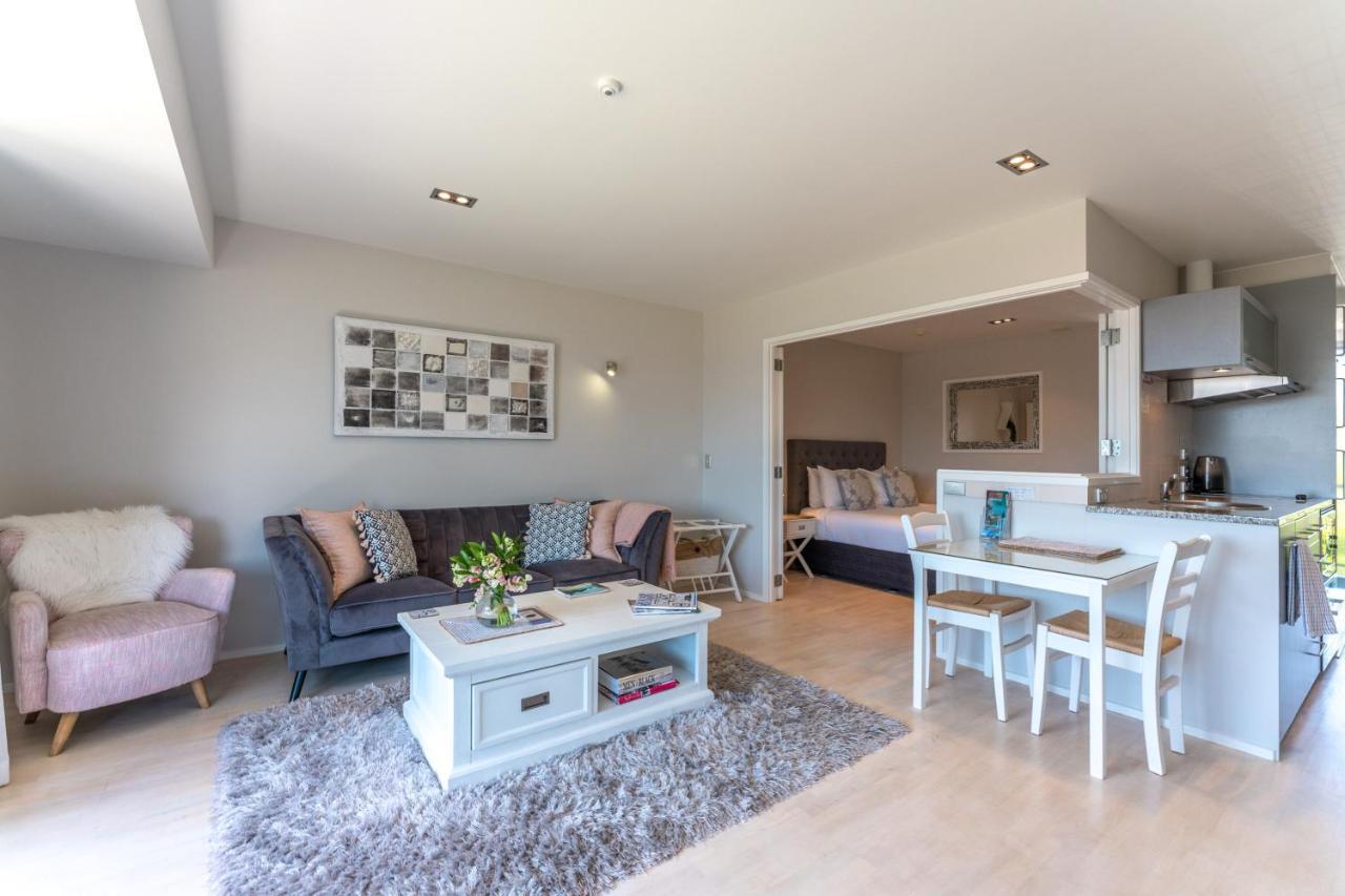 Oneroa Bay Villas מראה חיצוני תמונה